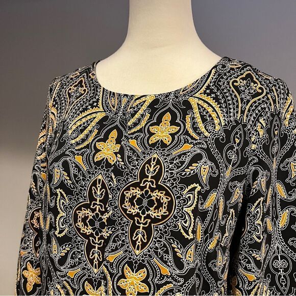 Tahari Black and Gold Mini Sheath Dress with 3/4 Sleeves - Picture 2 of 15